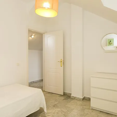 Apartment Weforyou Real Del Tivoli Two